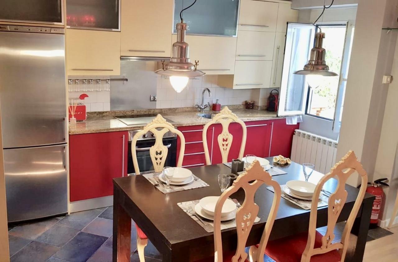 Apartamento San Quirce - Centrico Y Reformado- Wifi Y Netflix Valladolid Bagian luar foto