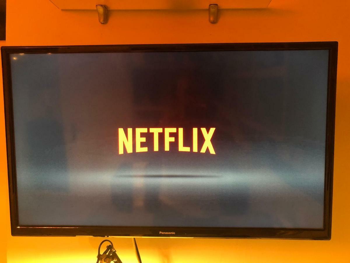 Apartamento San Quirce - Centrico Y Reformado- Wifi Y Netflix Valladolid Bagian luar foto