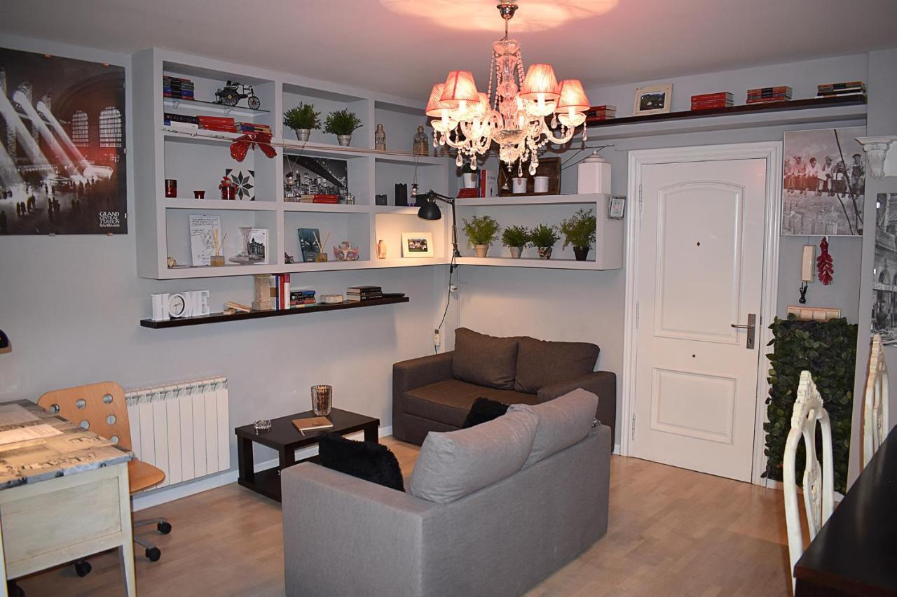 Apartamento San Quirce - Centrico Y Reformado- Wifi Y Netflix Valladolid Bagian luar foto